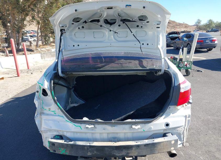 Photo 16 of 2014 Toyota Corolla S PLUS (VIN 5YFBURHE6EP176419)