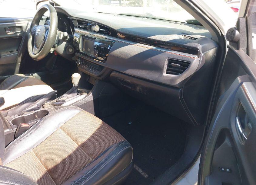 Photo 5 of 2014 Toyota Corolla S PLUS (VIN 5YFBURHE6EP176419)
