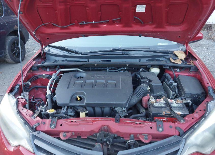 Photo 10 of 2015 Toyota Corolla LE (VIN 5YFBURHE6FP189382)