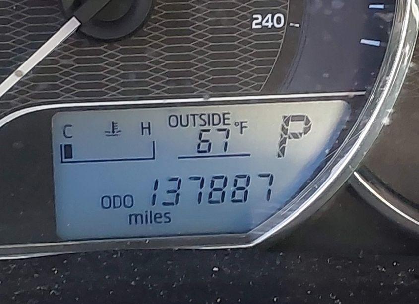 Photo 15 of 2015 Toyota Corolla LE PLUS (VIN 5YFBURHE6FP206021)