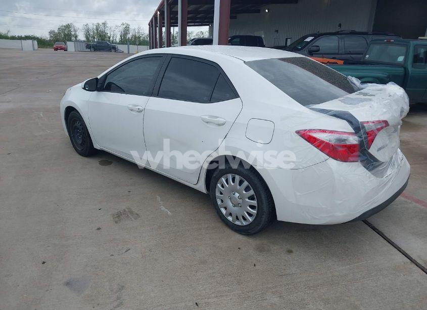 Photo 3 of 2015 Toyota Corolla LE (VIN 5YFBURHE6FP220968)