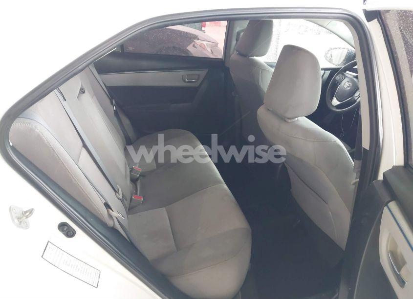 Photo 8 of 2015 Toyota Corolla LE (VIN 5YFBURHE6FP220968)