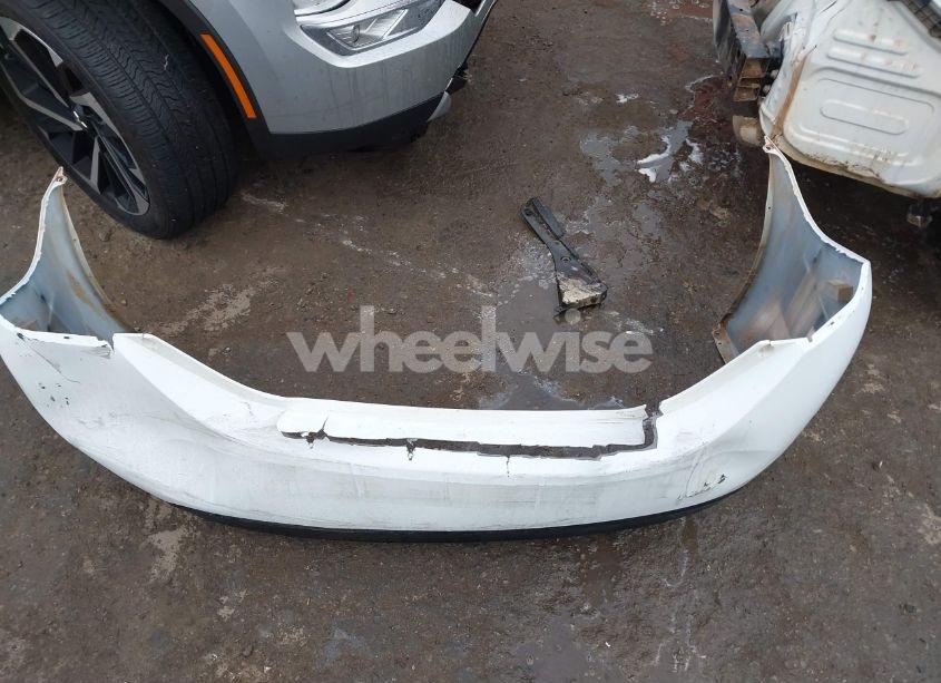 Photo 12 of 2015 Toyota Corolla LE PLUS (VIN 5YFBURHE6FP224373)