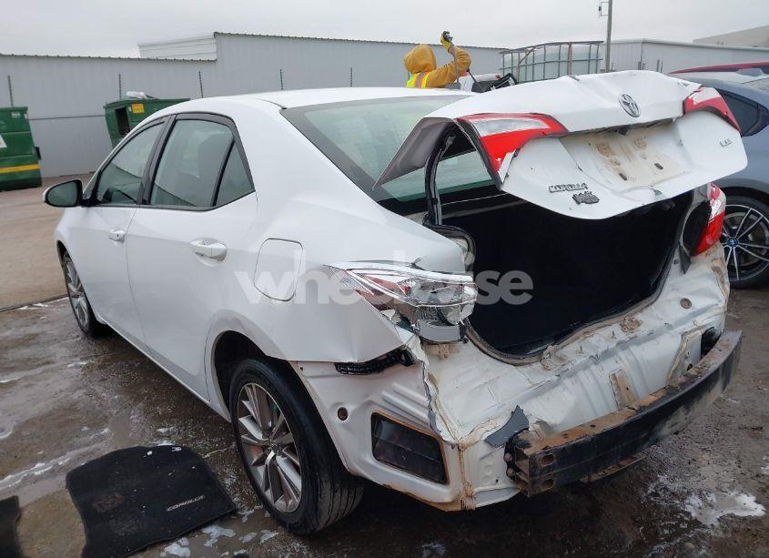 Photo 3 of 2015 Toyota Corolla LE PLUS (VIN 5YFBURHE6FP224373)