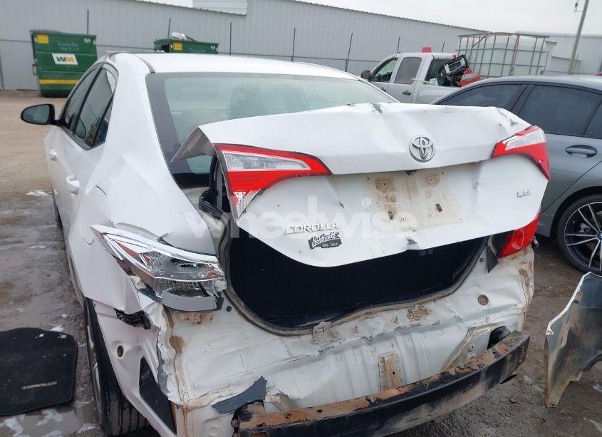 Photo 6 of 2015 Toyota Corolla LE PLUS (VIN 5YFBURHE6FP224373)
