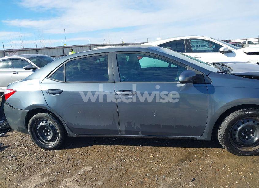 Photo 14 of 2015 Toyota Corolla LE (VIN 5YFBURHE6FP239603)