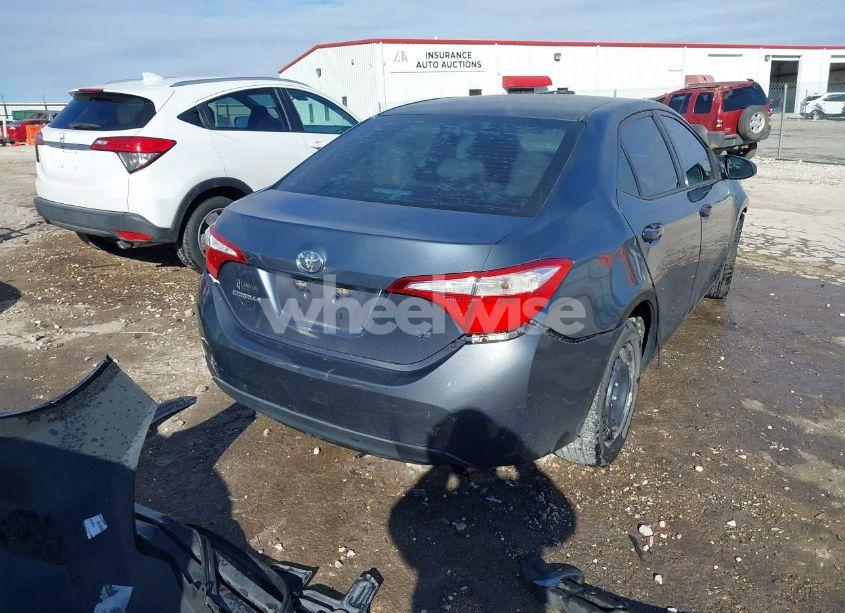 Photo 4 of 2015 Toyota Corolla LE (VIN 5YFBURHE6FP239603)