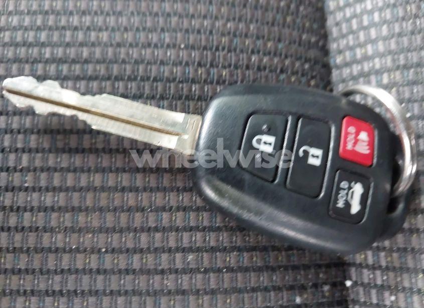 Photo 11 of 2015 Toyota Corolla S PLUS (VIN 5YFBURHE6FP248821)