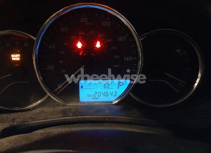 Photo 7 of 2015 Toyota Corolla LE (VIN 5YFBURHE6FP261309)