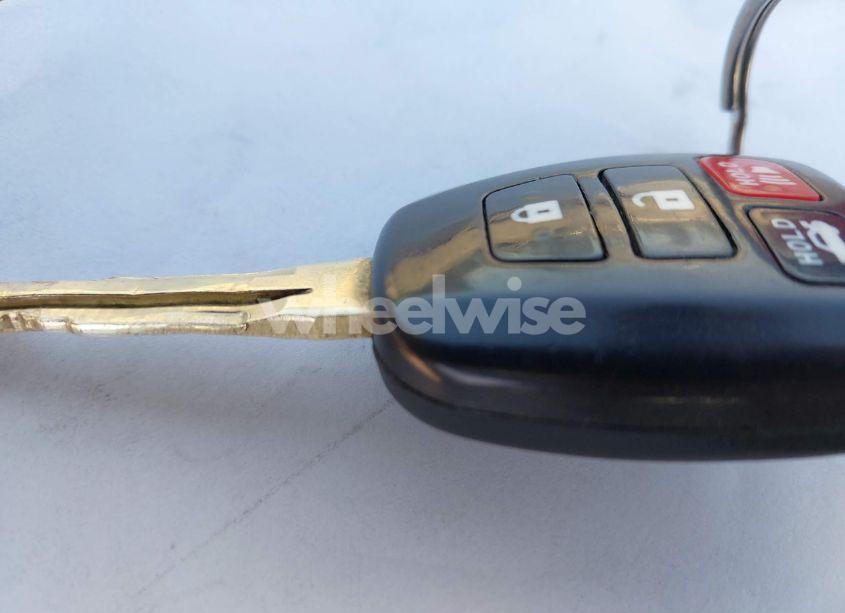 Photo 11 of 2015 Toyota Corolla S PLUS (VIN 5YFBURHE6FP281687)