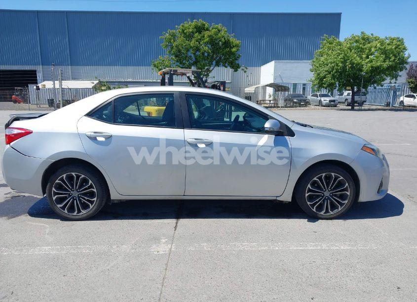 Photo 13 of 2015 Toyota Corolla S PLUS (VIN 5YFBURHE6FP281687)