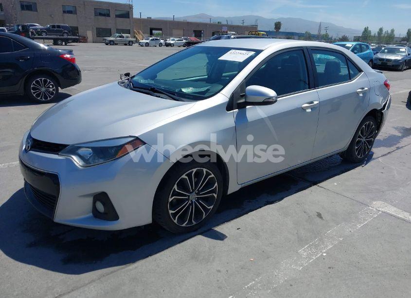 Photo 2 of 2015 Toyota Corolla S PLUS (VIN 5YFBURHE6FP281687)