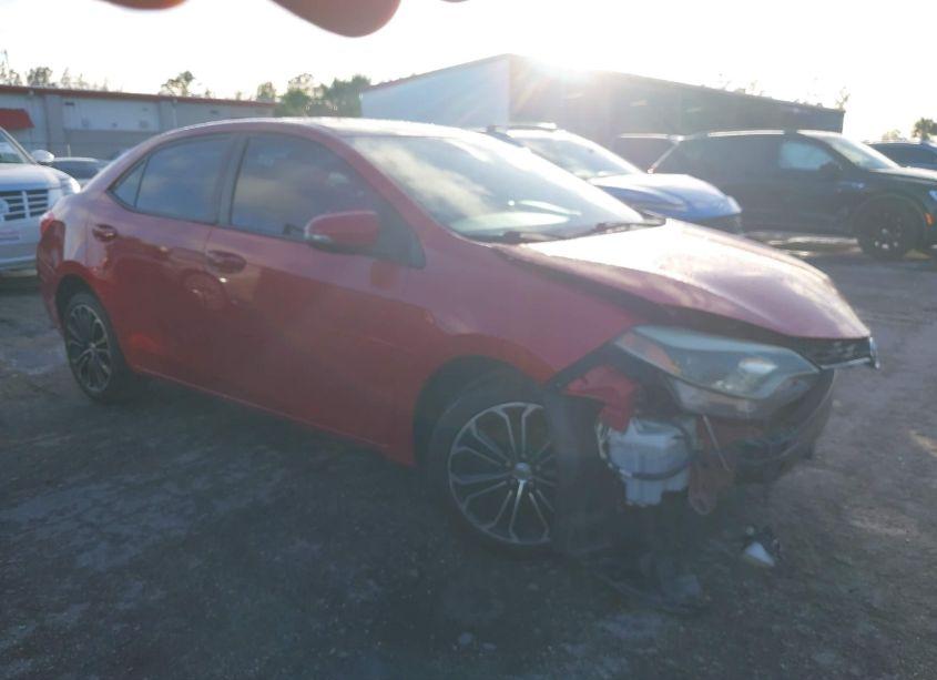 2015 Toyota Corolla S PLUS (VIN 5YFBURHE6FP283116) main photo