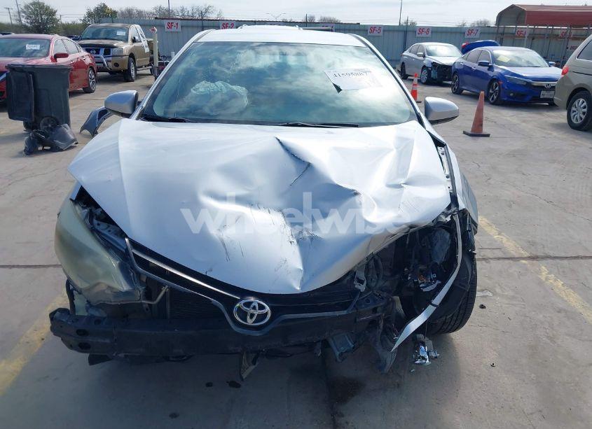 Photo 13 of 2015 Toyota Corolla L (VIN 5YFBURHE6FP294357)