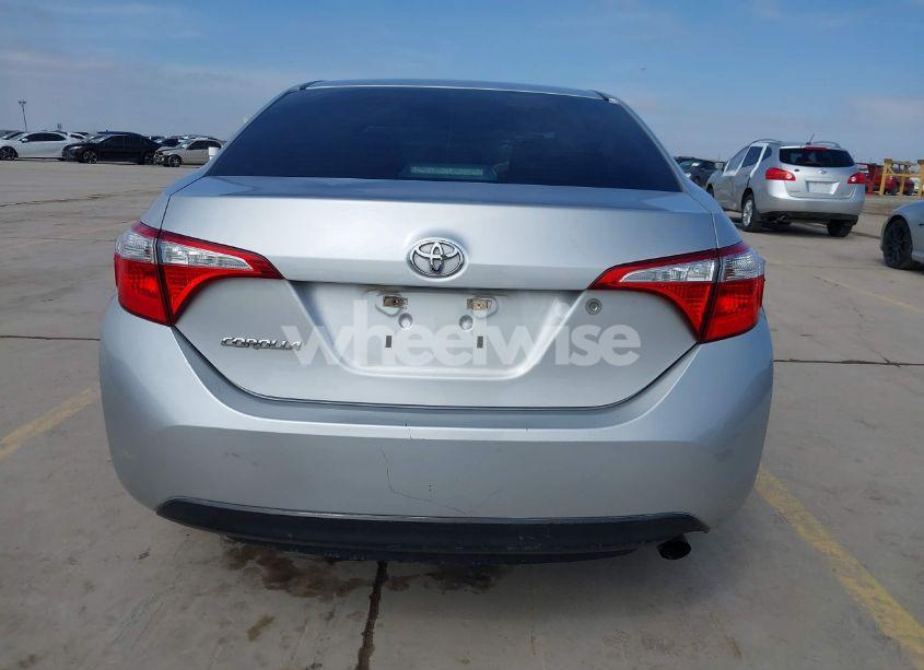 Photo 17 of 2015 Toyota Corolla L (VIN 5YFBURHE6FP294357)