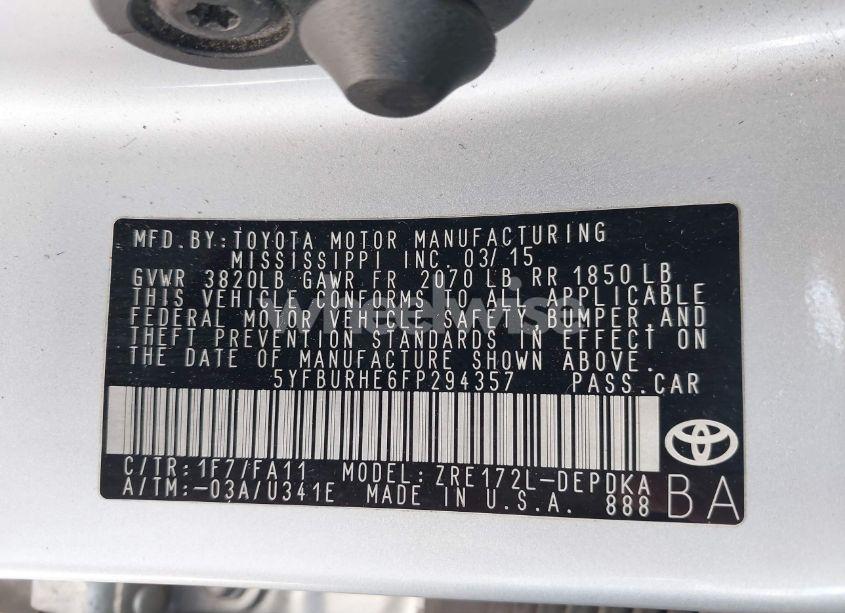 Photo 9 of 2015 Toyota Corolla L (VIN 5YFBURHE6FP294357)