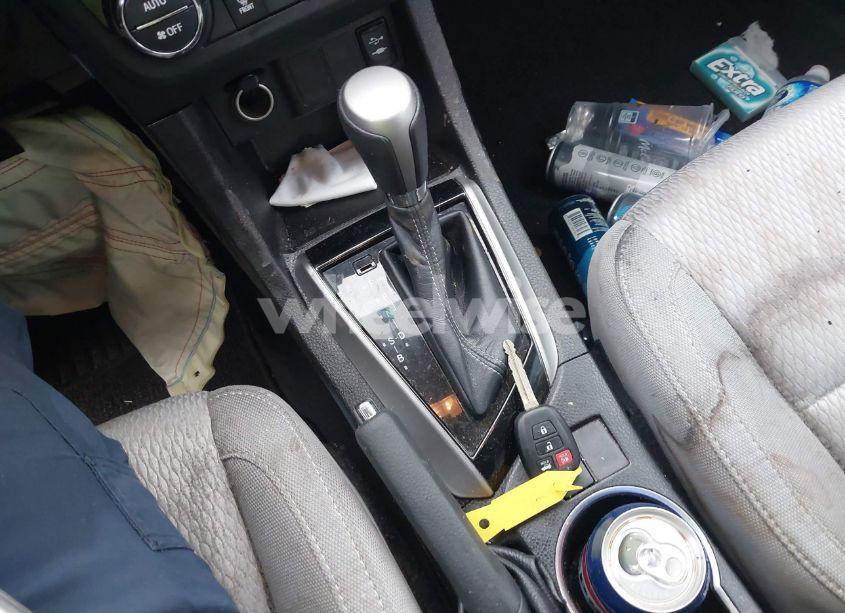 Photo 11 of 2015 Toyota Corolla LE PLUS (VIN 5YFBURHE6FP294665)