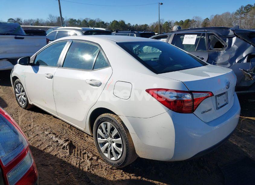 Photo 3 of 2015 Toyota Corolla LE (VIN 5YFBURHE6FP296027)