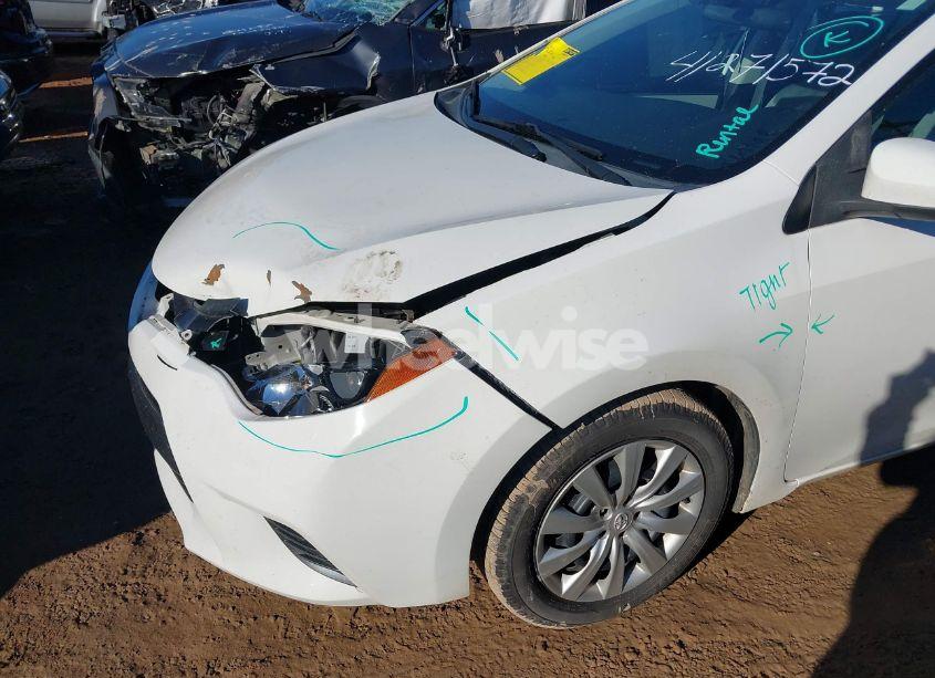 Photo 6 of 2015 Toyota Corolla LE (VIN 5YFBURHE6FP296027)