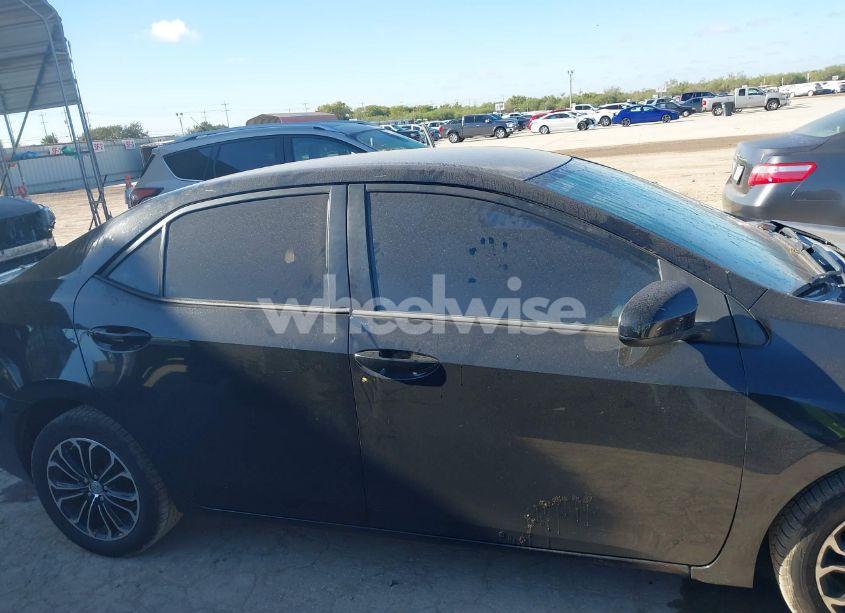 Photo 13 of 2015 Toyota Corolla LE (VIN 5YFBURHE6FP299610)