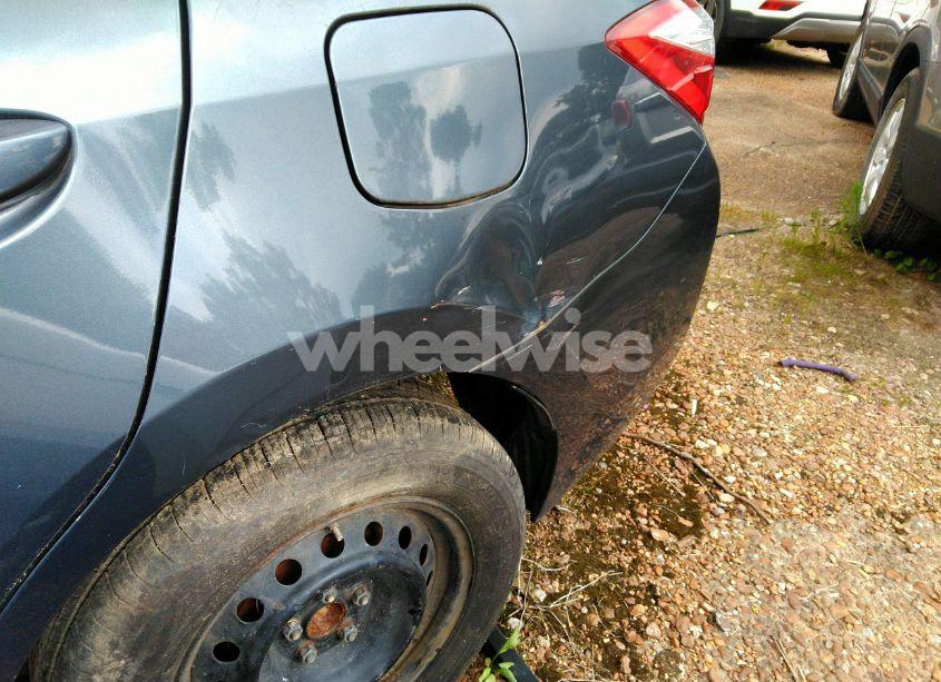 Photo 6 of 2015 Toyota Corolla L (VIN 5YFBURHE6FP302912)