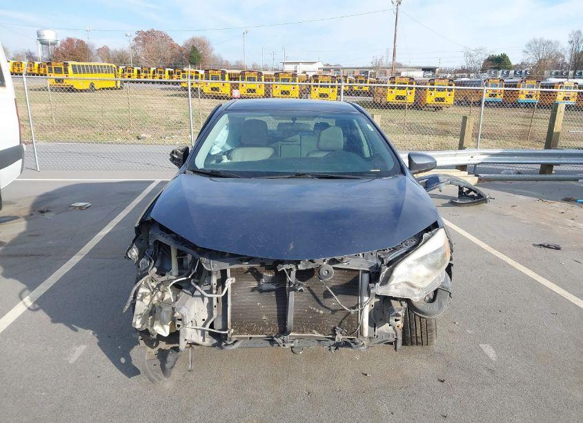 Photo 13 of 2015 Toyota Corolla LE (VIN 5YFBURHE6FP313411)