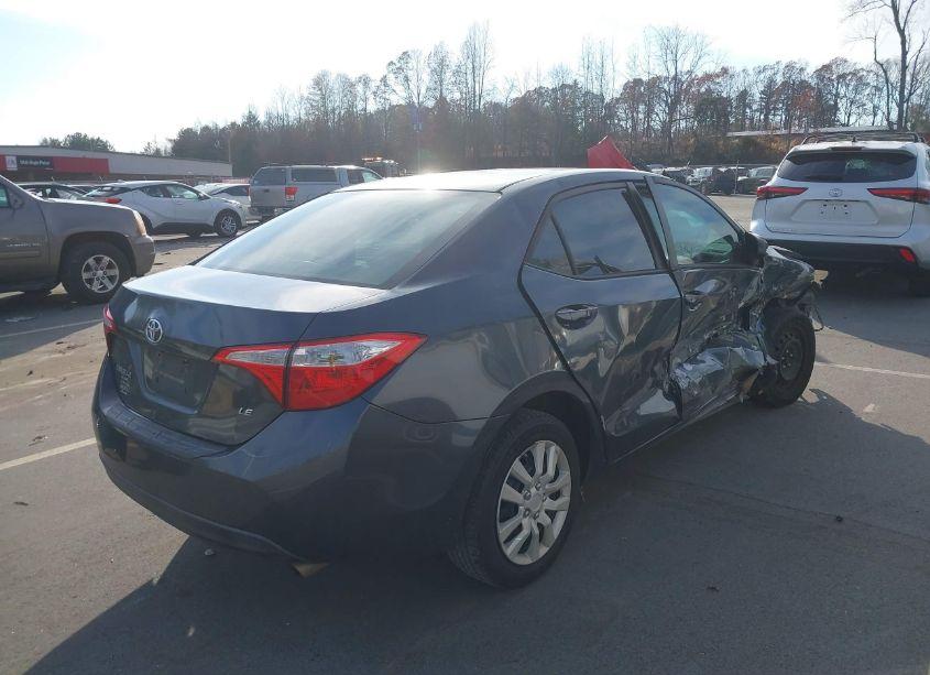 Photo 4 of 2015 Toyota Corolla LE (VIN 5YFBURHE6FP313411)