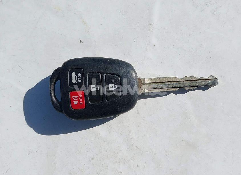 Photo 11 of 2015 Toyota Corolla L/LE/LE PLUS/LE PREMIUM/S/S PLUS/S PREMIUM (VIN 5YFBURHE6FP317846)