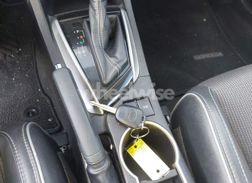 Photo 11 of 2015 Toyota Corolla S PLUS (VIN 5YFBURHE6FP332217)