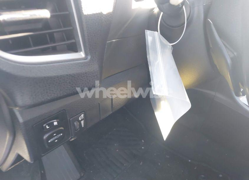 Photo 17 of 2015 Toyota Corolla S PLUS (VIN 5YFBURHE6FP332217)