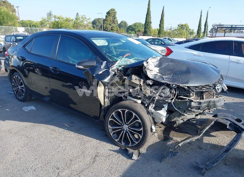 2015 Toyota Corolla S PLUS (VIN 5YFBURHE6FP349776) main photo