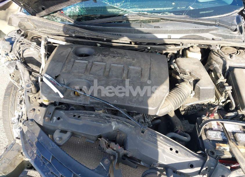 Photo 10 of 2015 Toyota Corolla S PLUS (VIN 5YFBURHE6FP349776)