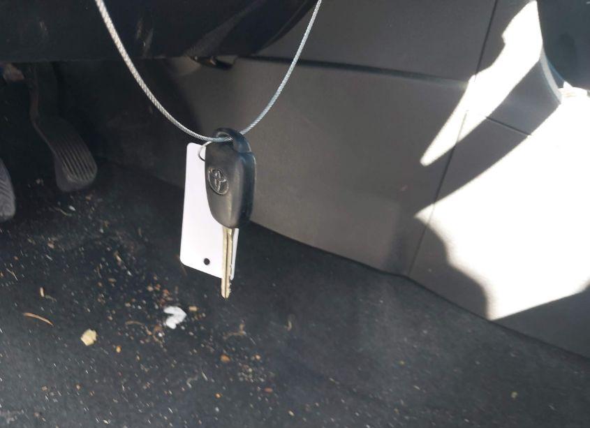 Photo 11 of 2016 Toyota Corolla LE (VIN 5YFBURHE6GP423621)