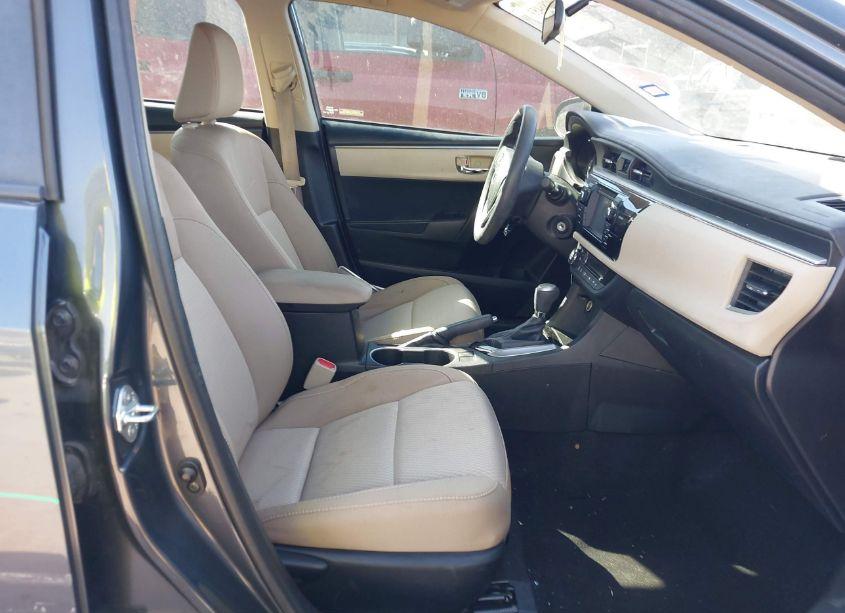 Photo 5 of 2016 Toyota Corolla LE (VIN 5YFBURHE6GP423621)