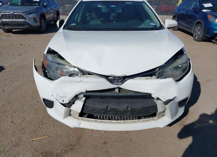 Photo 6 of 2016 Toyota Corolla LE (VIN 5YFBURHE6GP426843)