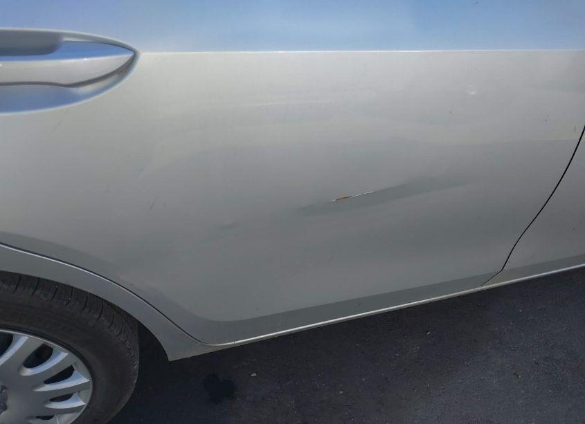 Photo 19 of 2016 Toyota Corolla LE (VIN 5YFBURHE6GP428902)