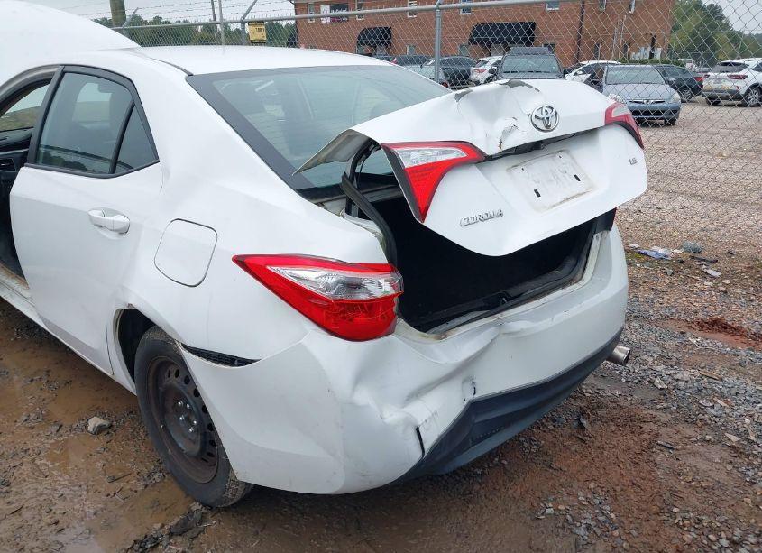 Photo 6 of 2016 Toyota Corolla LE (VIN 5YFBURHE6GP439804)