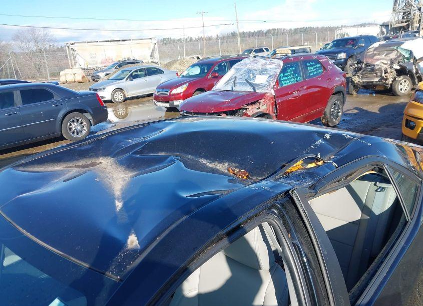 Photo 6 of 2016 Toyota Corolla LE (VIN 5YFBURHE6GP447479)