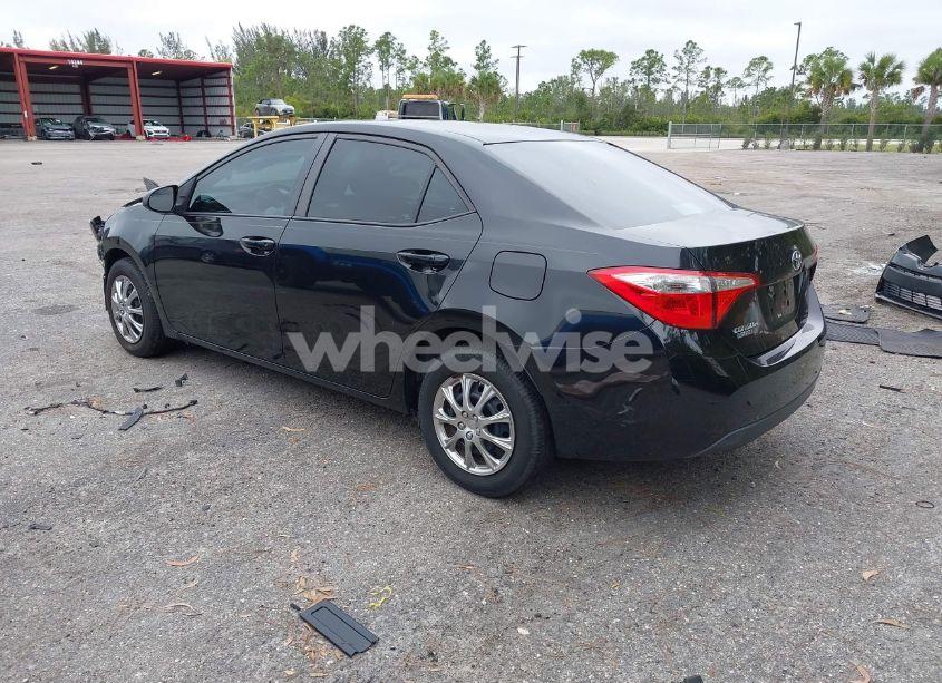 Photo 3 of 2016 Toyota Corolla L (VIN 5YFBURHE6GP457588)