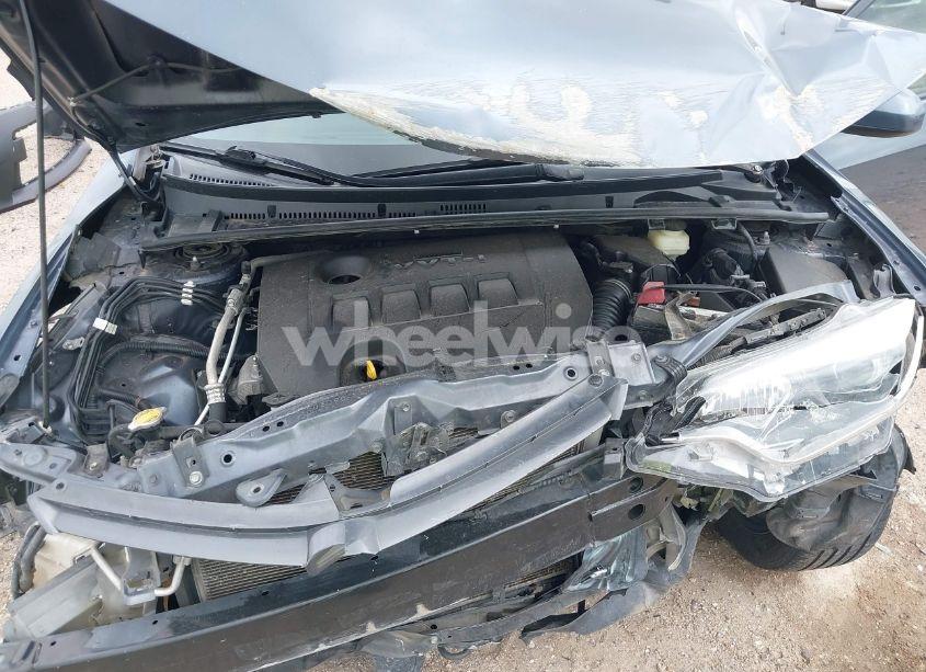 Photo 10 of 2016 Toyota Corolla LE (VIN 5YFBURHE6GP478571)