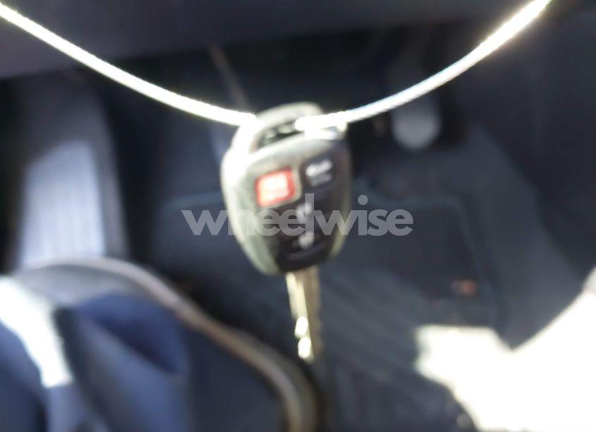 Photo 11 of 2016 Toyota Corolla LE PLUS (VIN 5YFBURHE6GP480613)