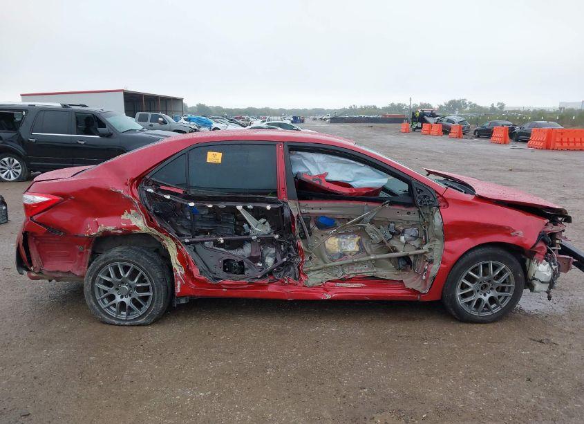 Photo 13 of 2016 Toyota Corolla LE (VIN 5YFBURHE6GP488968)