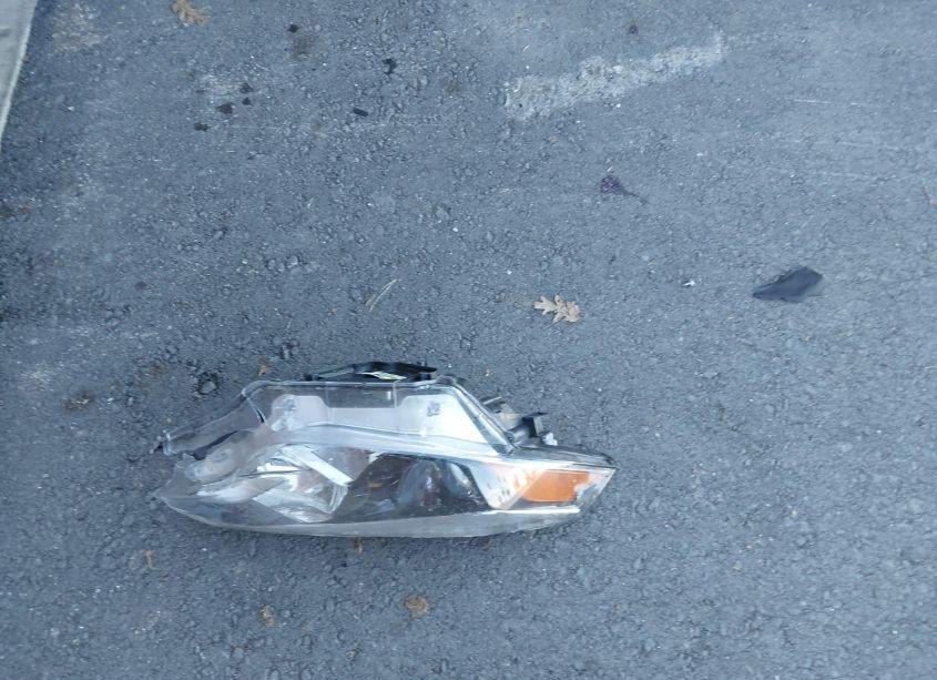 Photo 12 of 2016 Toyota Corolla S PLUS (VIN 5YFBURHE6GP496116)