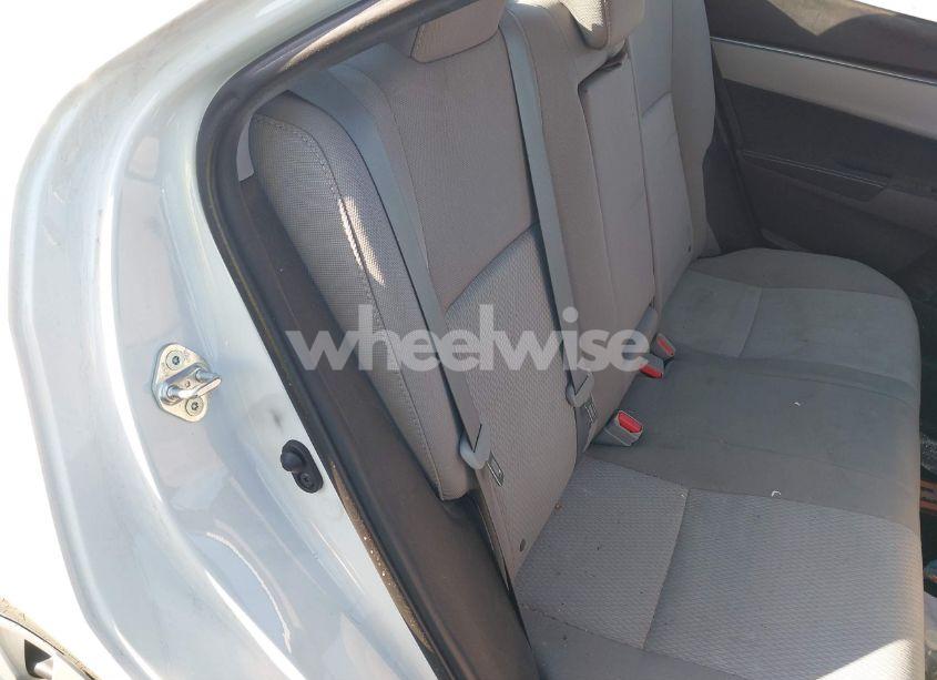 Photo 8 of 2016 Toyota Corolla LE (VIN 5YFBURHE6GP497928)