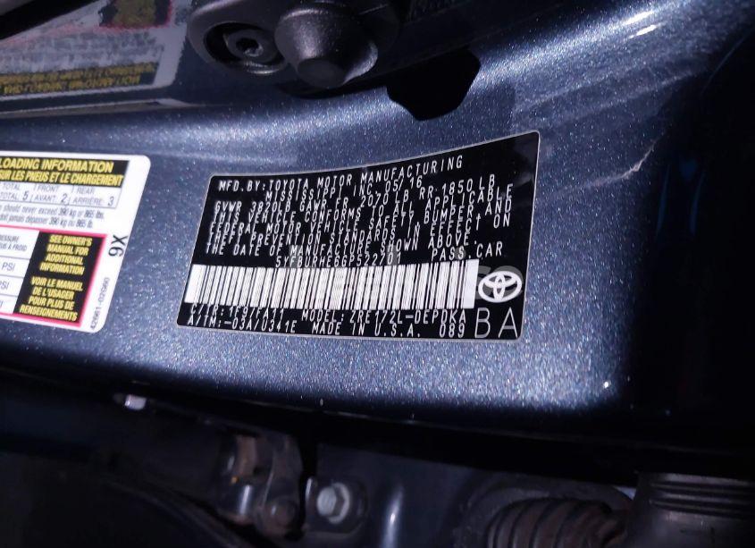 Photo 9 of 2016 Toyota Corolla L (VIN 5YFBURHE6GP522701)