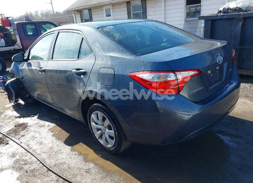 Photo 3 of 2016 Toyota Corolla LE (VIN 5YFBURHE6GP555844)