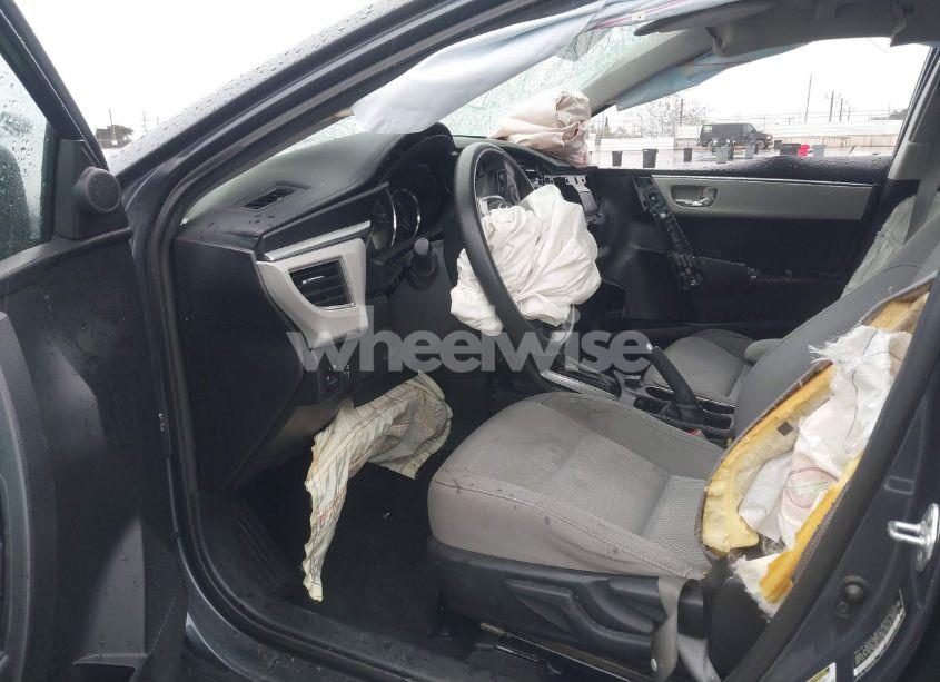 Photo 5 of 2016 Toyota Corolla LE PLUS (VIN 5YFBURHE6GP561787)