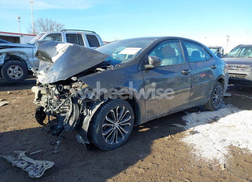 Photo 2 of 2016 Toyota Corolla S PREMIUM (VIN 5YFBURHE6GP563474)