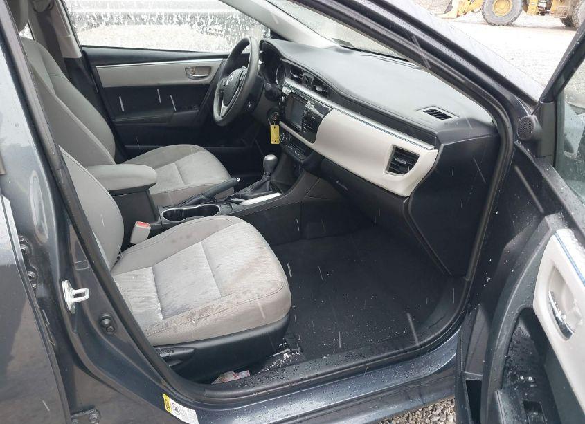 Photo 5 of 2016 Toyota Corolla LE (VIN 5YFBURHE6GP567539)