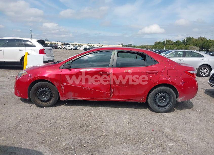 Photo 14 of 2016 Toyota Corolla LE (VIN 5YFBURHE6GP568979)